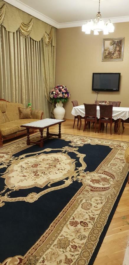 Gulluoglu Royal Suite Luxury Apartment Bakü Dış mekan fotoğraf