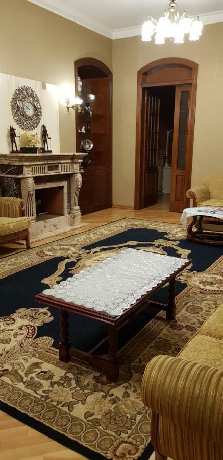 Gulluoglu Royal Suite Luxury Apartment Bakü Dış mekan fotoğraf